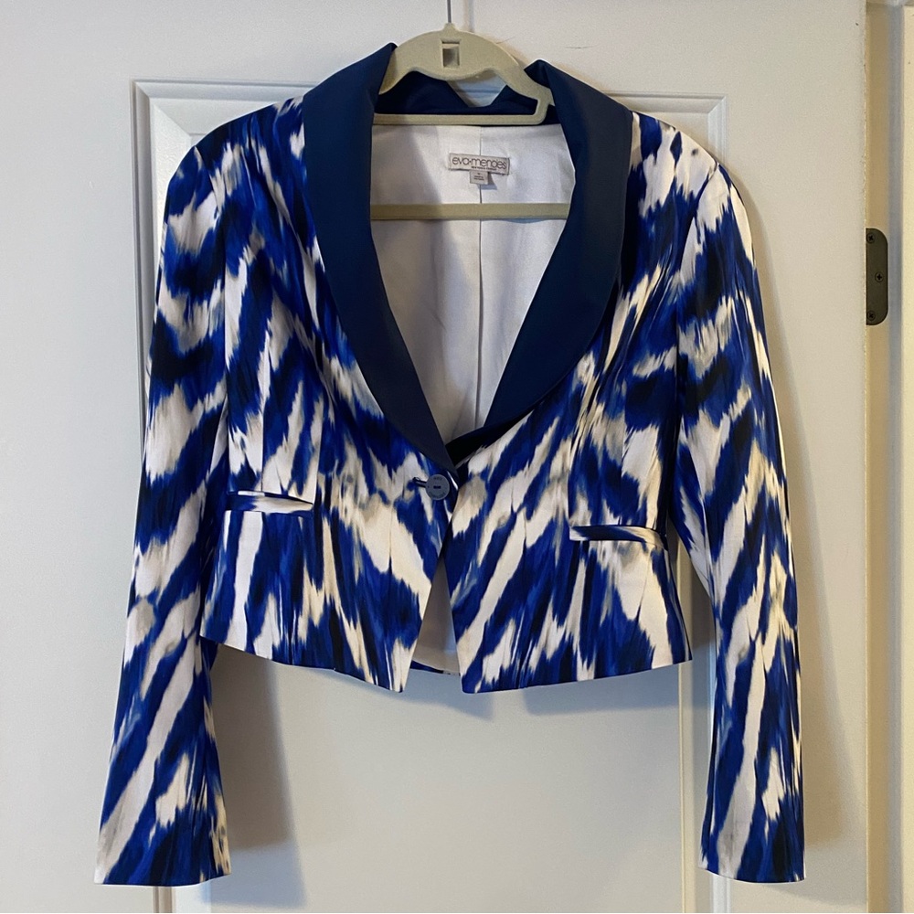 Eva Mendes for New York & Company Blue and White Patterned Cropped Blazer